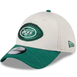 New York Jets Flex^Men's New Era Stone/Green 2024 Sideline Historic 39THIRTY Flex Hat